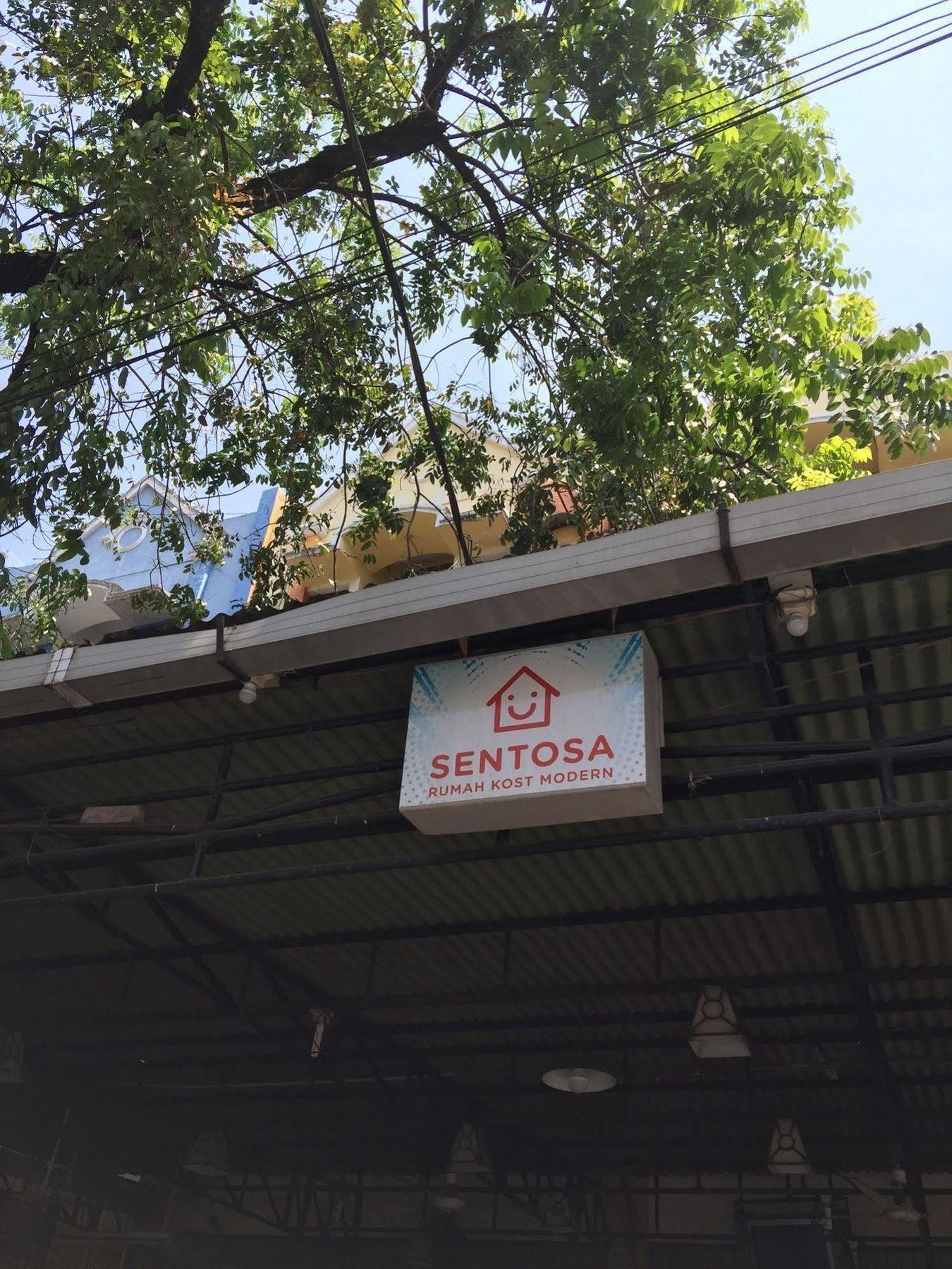 Wisma Sentosa Makassar Luaran gambar